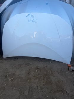 Hood Toyota Prius 2020