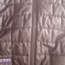 Patagonia Mens large Nano and women's XL 