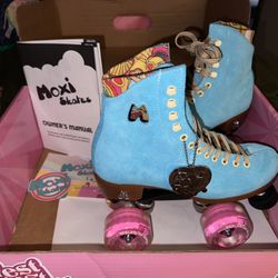 🚨DEAL ALERT ‼️ Moxi Lolly Barbie Special Editions 