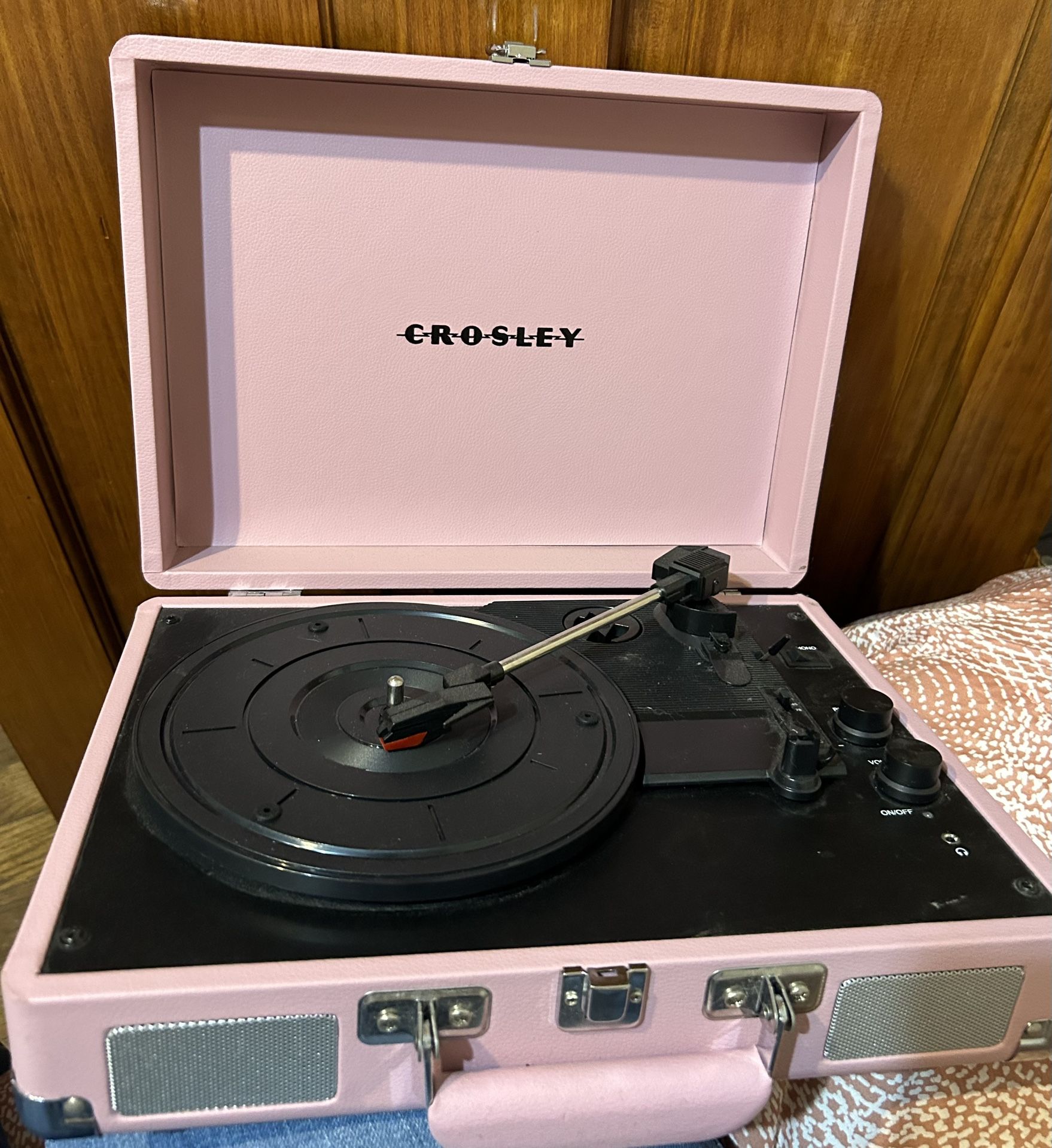 Record Player/ Bluetooth Speaker