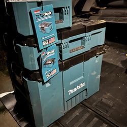 Makita Maktrak PAC Out 