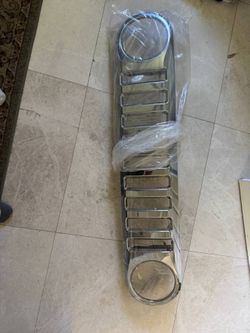 NEW TOYOTA 2007-2014 FJ CRUISER FRONT GRILL