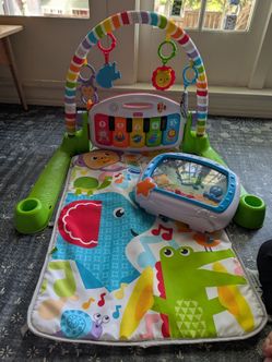 Fisher Price kick and play piano AND Baby Einstein sea dreams soother