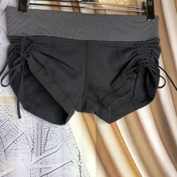 lululemon Short Size 4