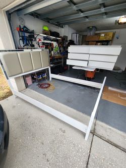 Queen bed with modern shoe rack,Cama Queen Con Zapatera Moderna