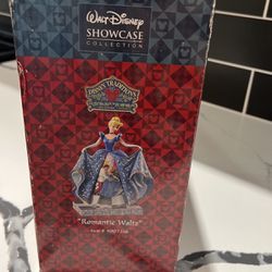 Walt Disney Cinderella Showcase Collection Romantic Waltz 