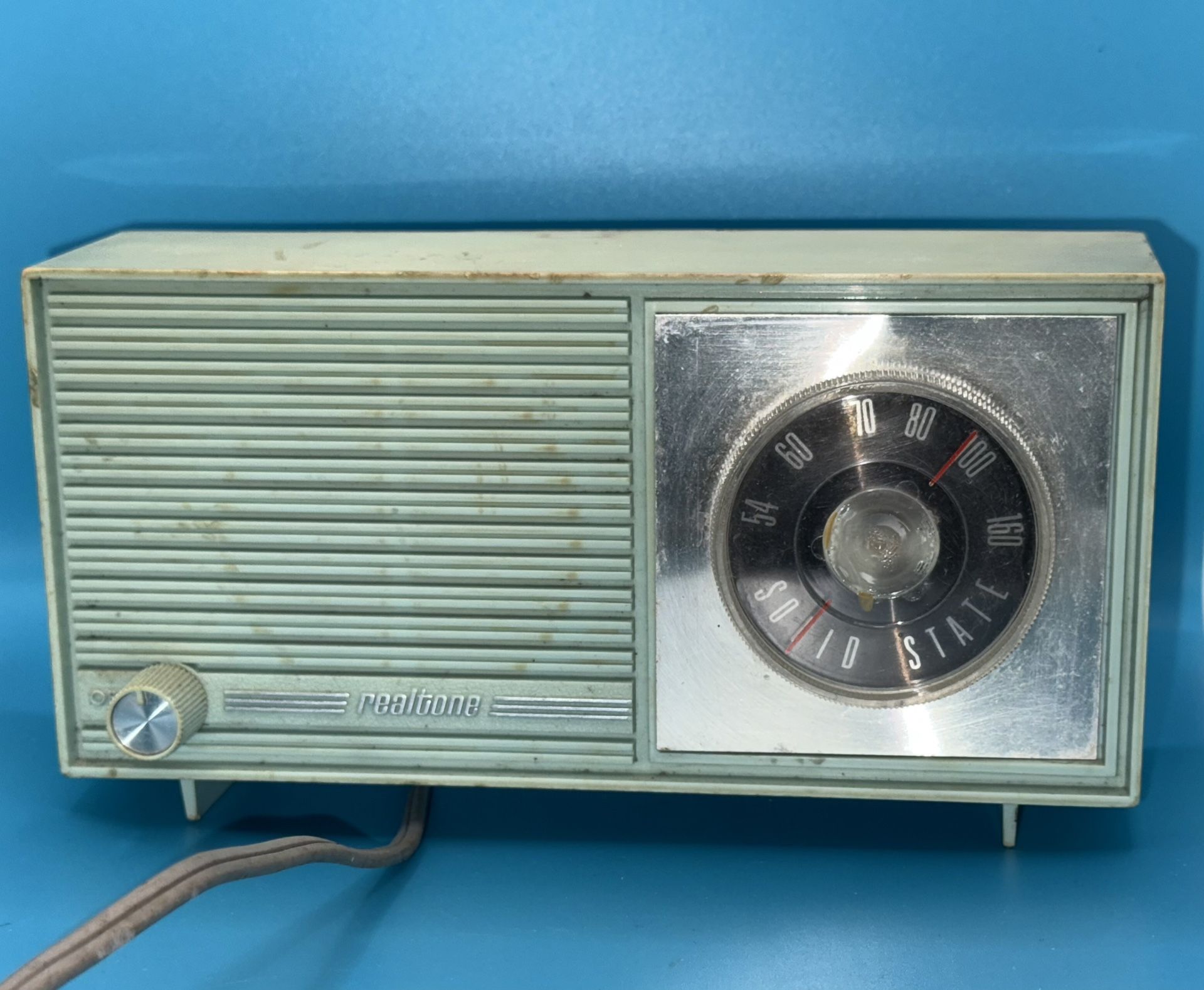 VTG REALTONE Vintage All TRANSISTOR AM Radio Model 3109-2