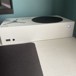 Microsoft Xbox Series S 512GB White