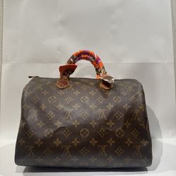Louis Vuitton Monogram Speedy 30 (Discontinued Classic Model)