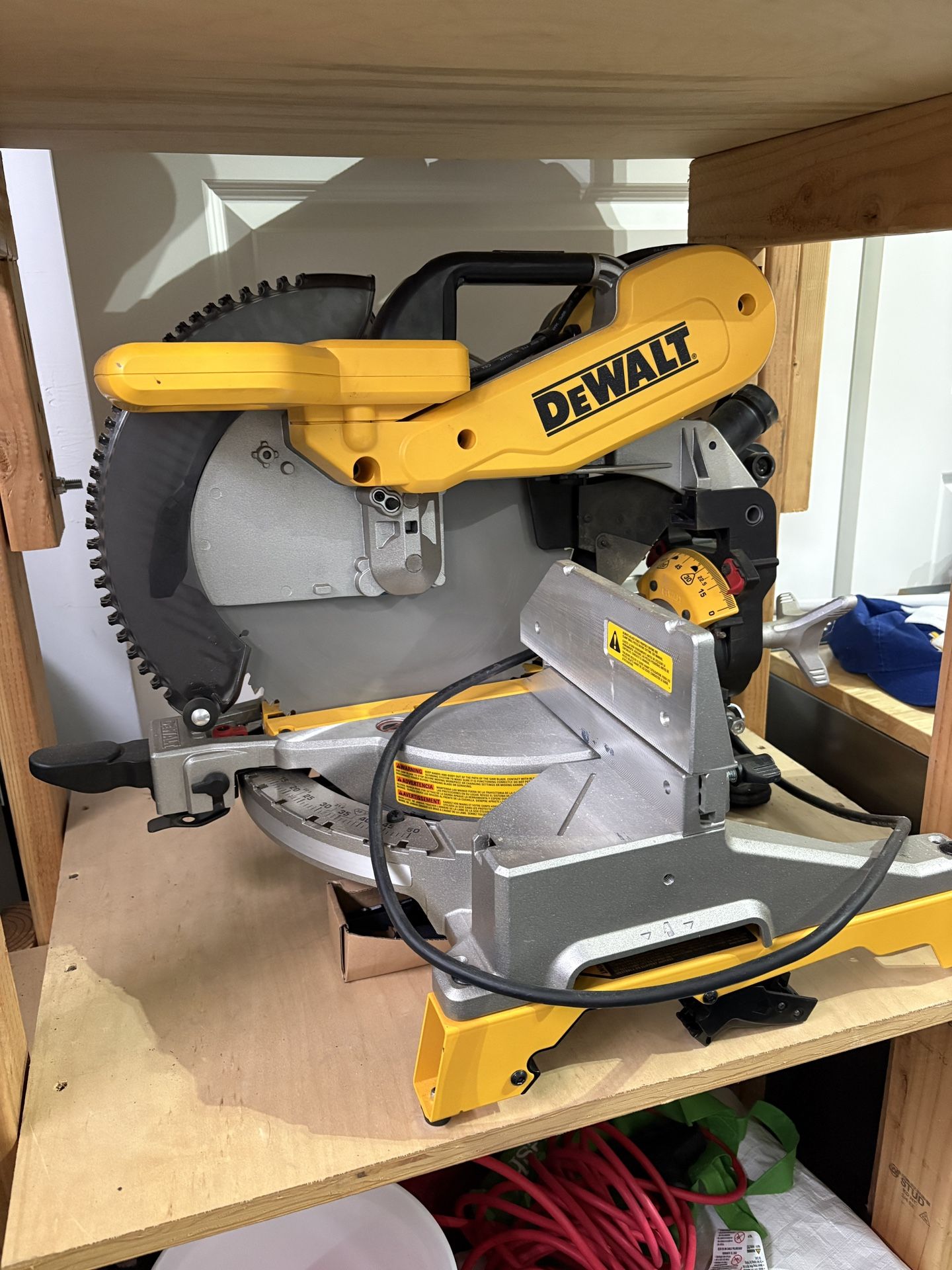 Dewalt Miter Saw with Stand
