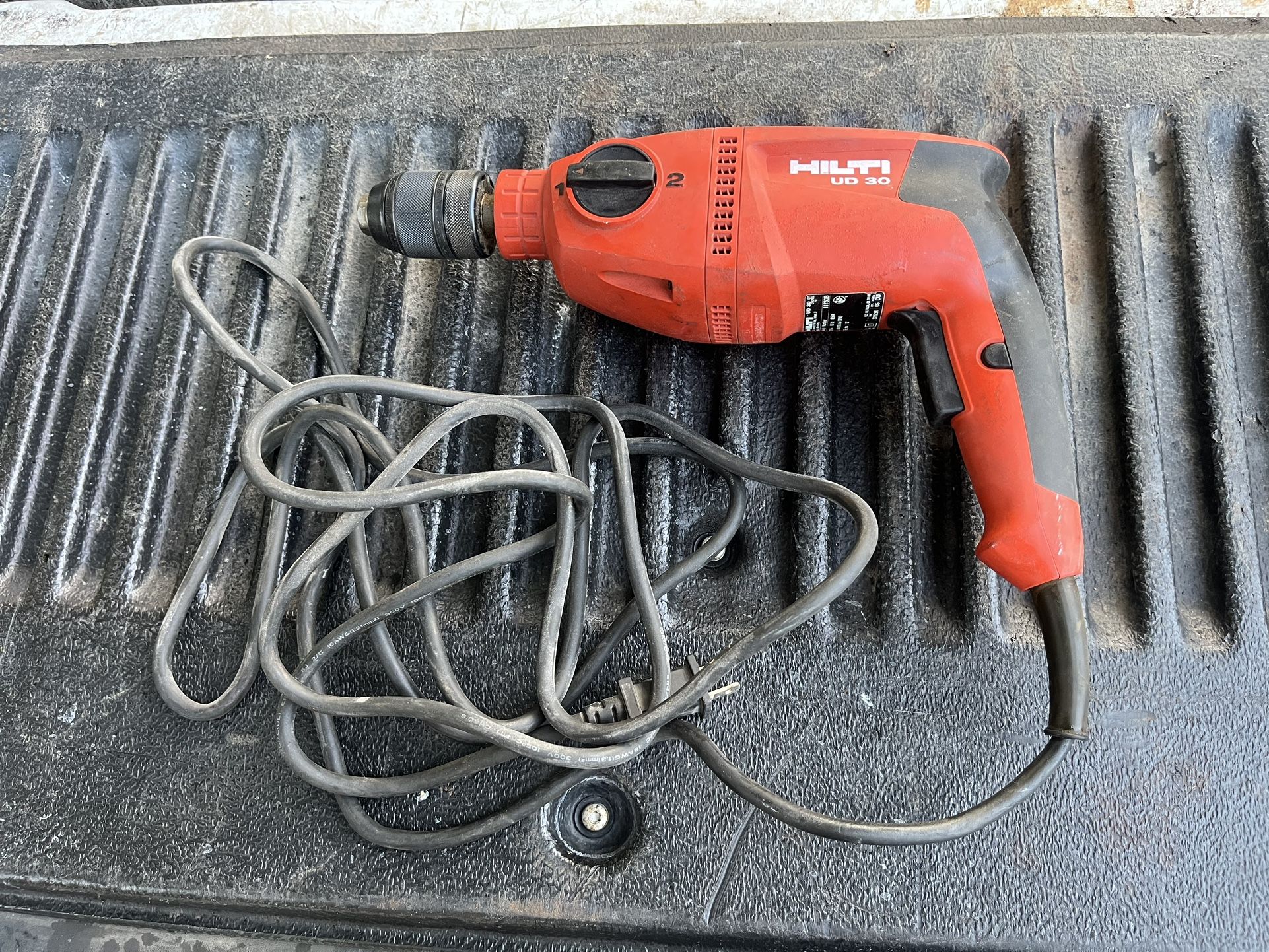 Hilti UD 30 Corded Electric Drill Works Great