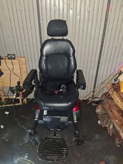 Battery wheelchair