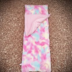 Faux Fur Sleeping Bag For A Girl. Size: 61" X 26". Like New!i
