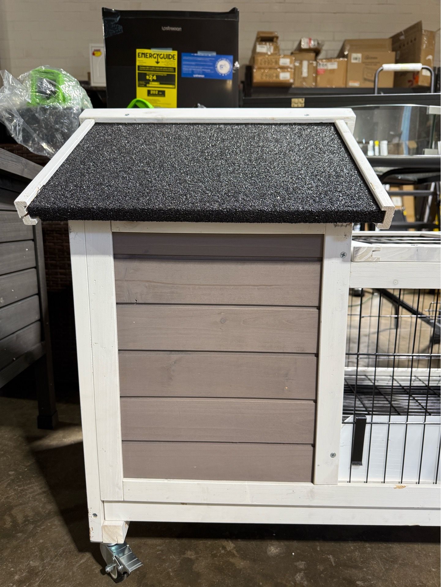Brand new Brand new Rabbit Hutch Indoor Bunny Cage Outdoor Bunny House with Wire Floor Leakproof Plastic Tray, Brown $69 Pickup: ๐ 3749 Scott Futre