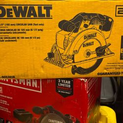 DeWalt 6-1/2 Circular Saw (tool Only)