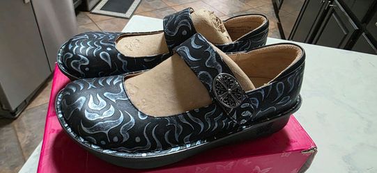 Alegria Paloma Mary Jane Clogs Size 38
