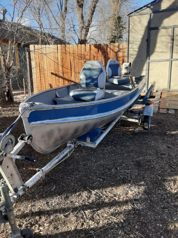 1956 Alumacraft 14' Narrow beam