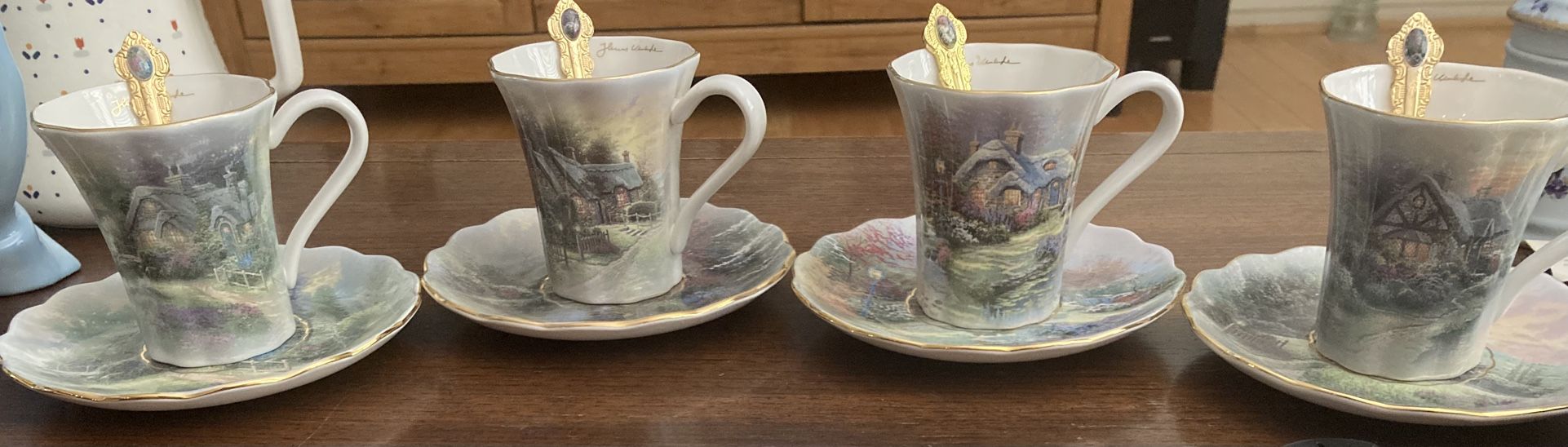 Thomas Kincaid Teacup/Saucer Sets