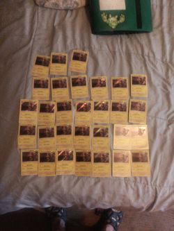 Spanish detective Pikachu cards