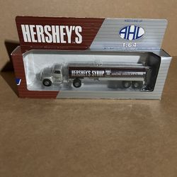American Highway Legends Hershey's Syrup Tanker Truck 1/64
