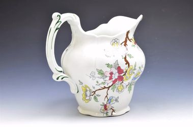 Booths Chinese Tree 32 oz Pitcher