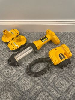 DeWalt Lights