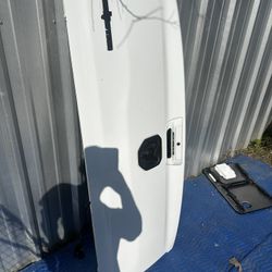 2022 ram 1500 tailgate 