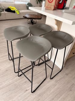 Barstools set of 4