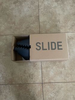 Adidas Yeezy slides