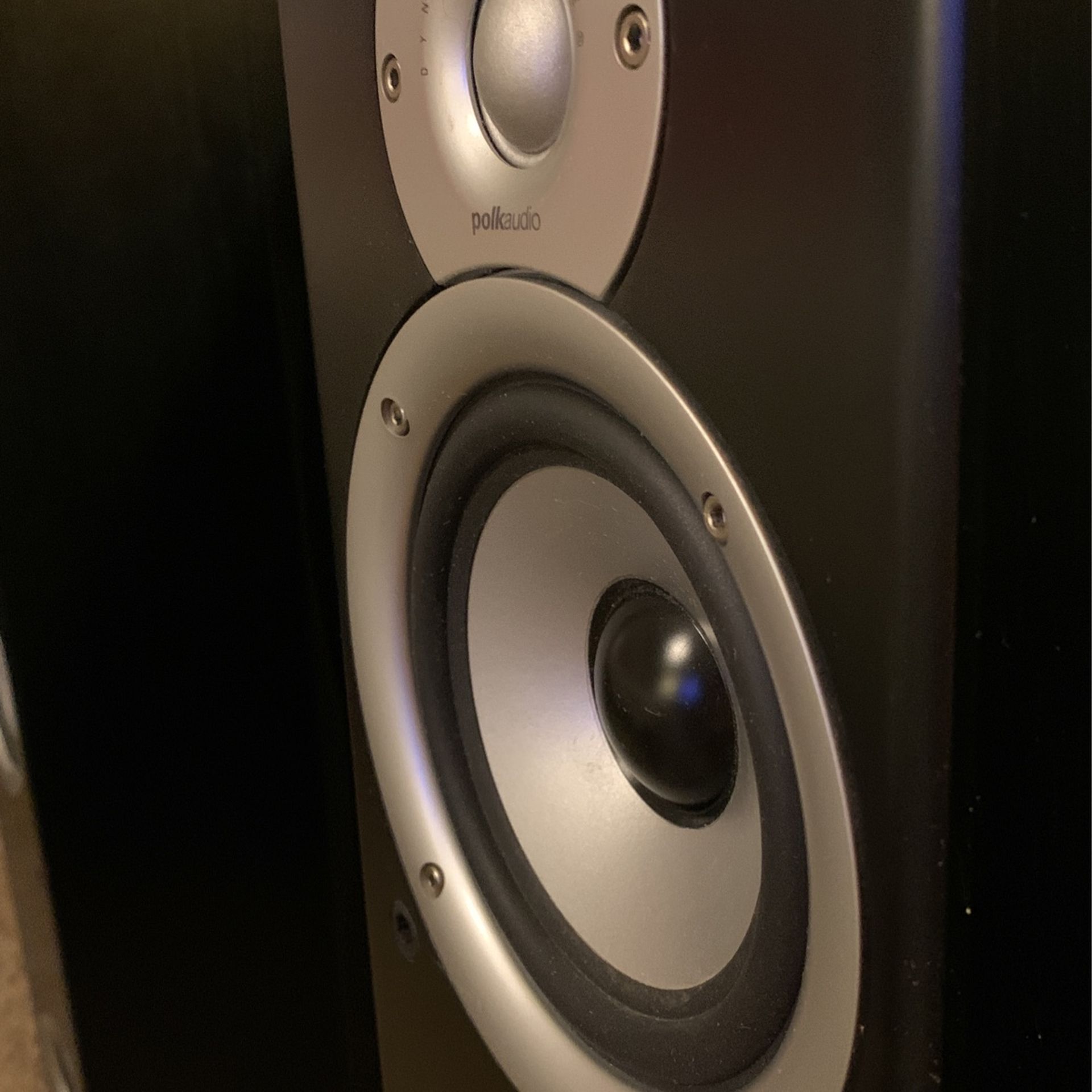 POLK AUDIO T90e EURO Tower speaker With Grill PAIR for Sale in