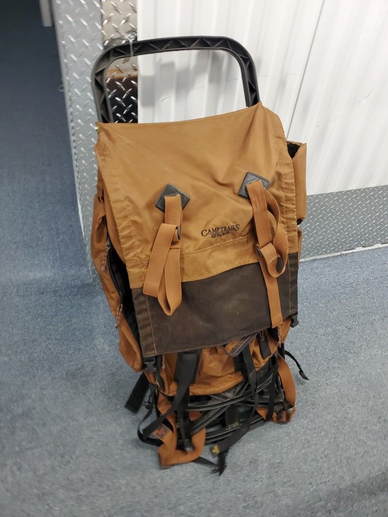 Camp Trails Explorer backpack