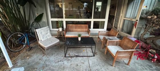 Patio set