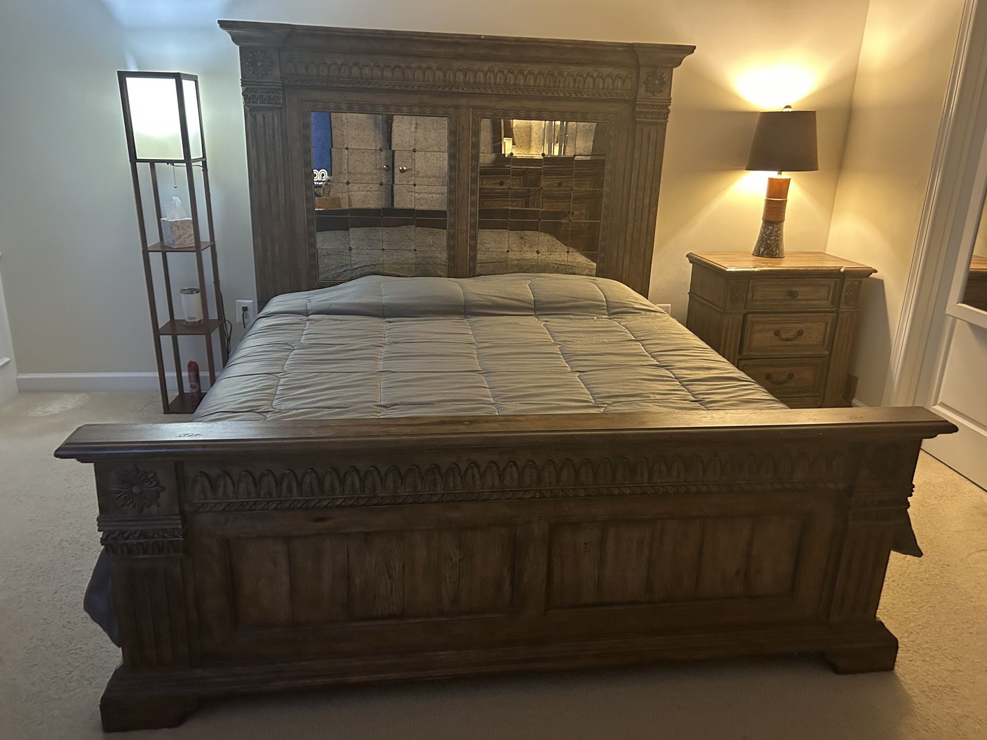 5 Piece Solid Oak King Size Bedroom Set
