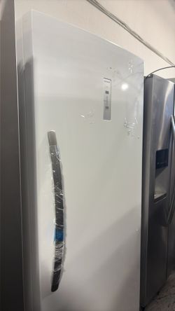 Freezerless refrigerator