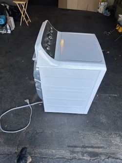 LG Electric Dryer