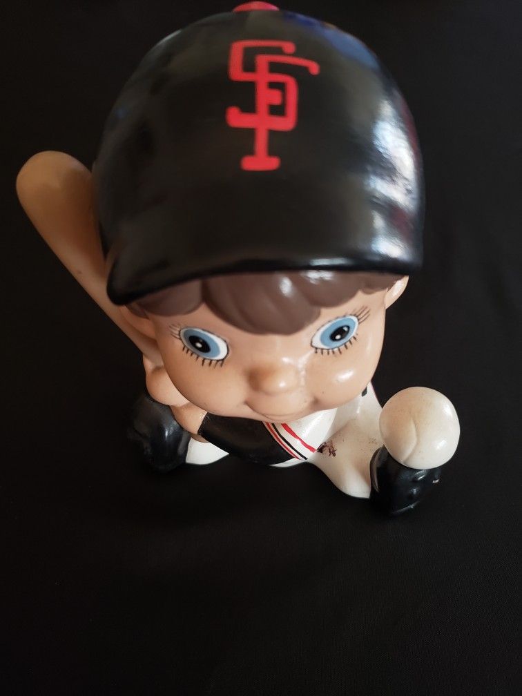 SF Giants Figurine