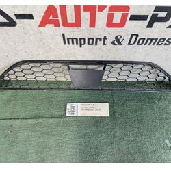 2020 - 2021 - 2022 - 2023 - 2024 NISSAN MURANO FRONT LOWER BUMPER GRILLE OEM AX98301
