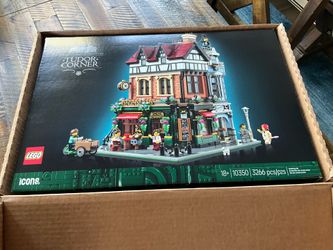 LEGO Tutor Corner