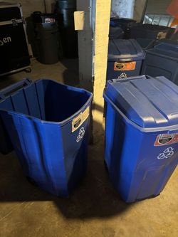 45 gal trash/recycle bins-blue-hinged lid