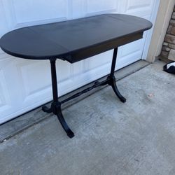 Table Sides Collapse