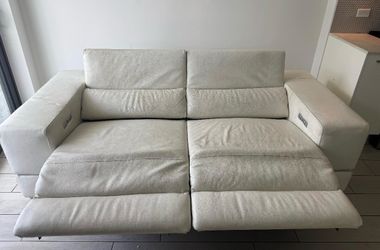 Recliner sofa