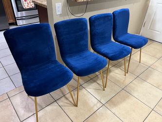 Dining chairs ( set of 4)