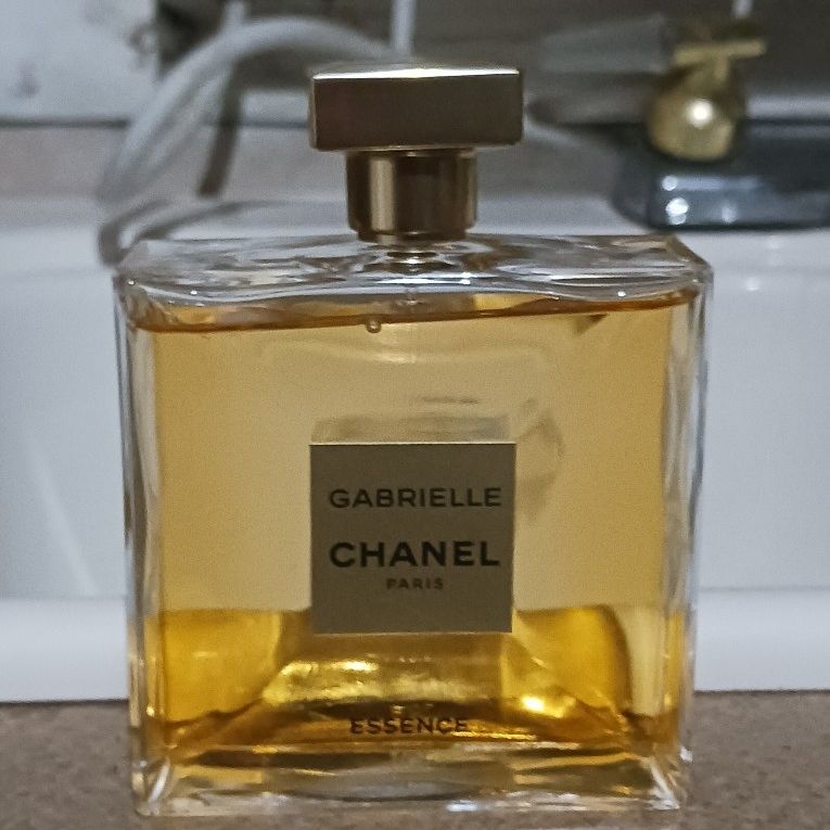Chanel Gabrielle Woman Perfume for Sale in Kissimmee, FL - OfferUp