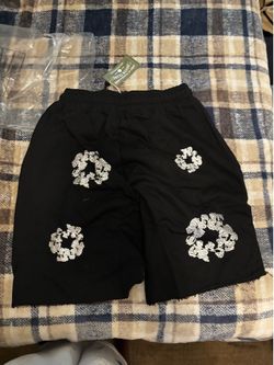 Large essential shorts
