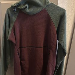 Women’s Melanzana Fleece NEVER WORN -Medium 