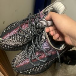 Yeezy 350 Yecheil Crazy Steal 
