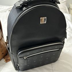 Mcm Stark 40 Visetos Backpack in Black