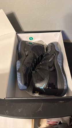 Jordan 11 Gamma size 10 DS