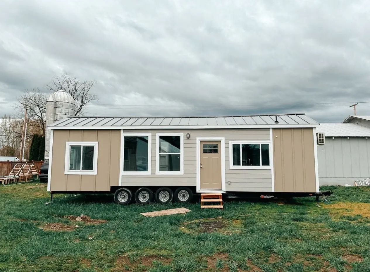 CUSTOM BUILT TINY HOUSE ON WHEELS