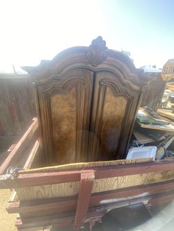 Nice Hutch Cabinet